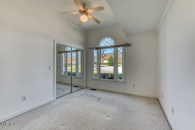 8 University Place, Johnson City, TN 37604