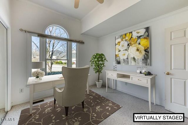 8 University Place, Johnson City, TN 37604