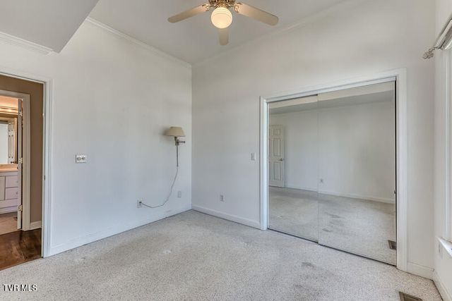 8 University Place, Johnson City, TN 37604