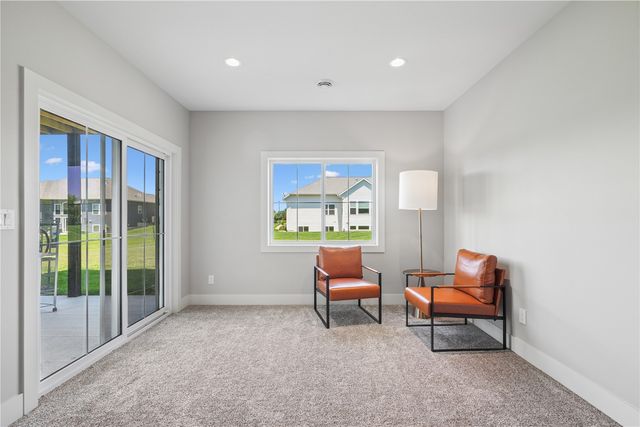 6118 Rapids Ridge Road NE, Cedar Rapids, IA 52411