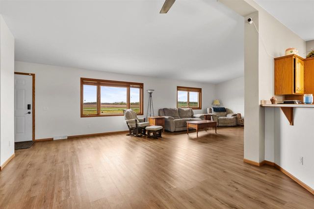 1254 S OVERLAND ROAD, De Pere, WI 54115
