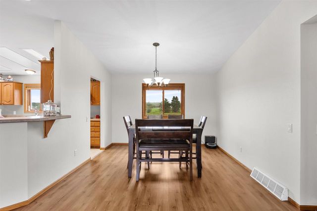 1254 S OVERLAND ROAD, De Pere, WI 54115