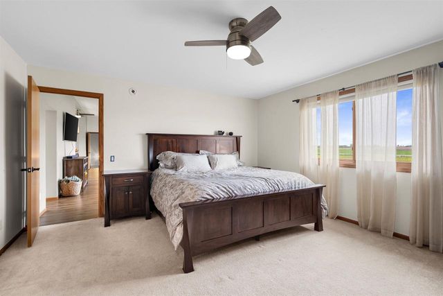 1254 S OVERLAND ROAD, De Pere, WI 54115