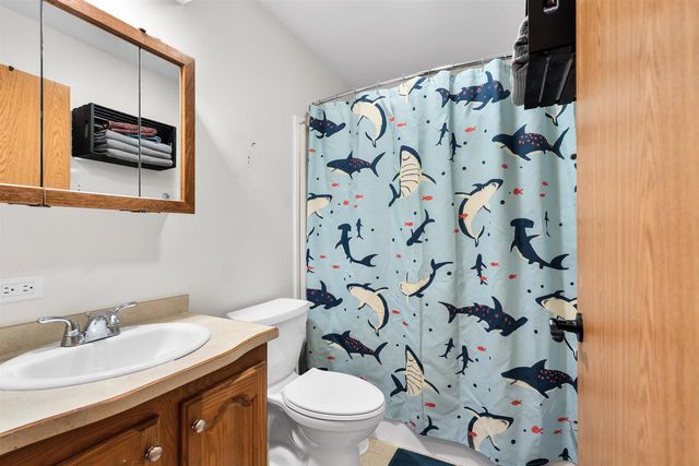 1254 S OVERLAND ROAD, De Pere, WI 54115