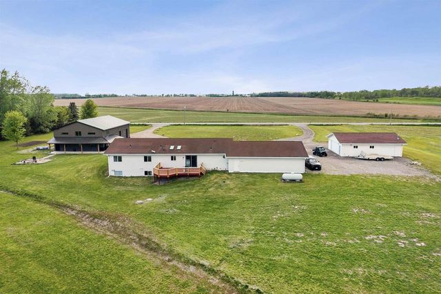 1254 S OVERLAND ROAD, De Pere, WI 54115