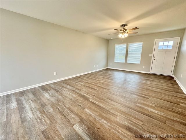 1236 Woodland Avenue, Scottsburg, IN 47170