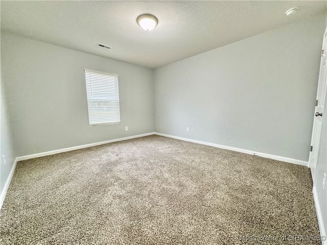 1236 Woodland Avenue, Scottsburg, IN 47170