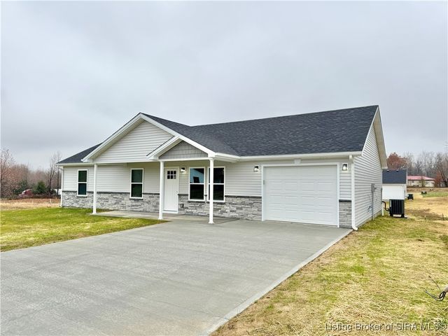 1236 Woodland Avenue, Scottsburg, IN 47170