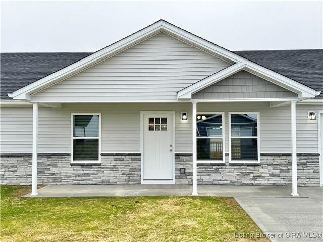 1236 Woodland Avenue, Scottsburg, IN 47170