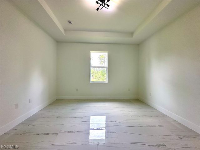 418 Wellington AVE, Lehigh Acres, FL 33972