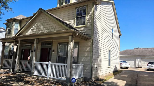 9702 Coyote Creek Drive, Houston, TX 77095