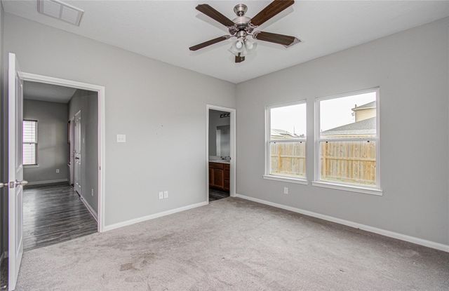 114 Road 51024, Cleveland, TX 77327