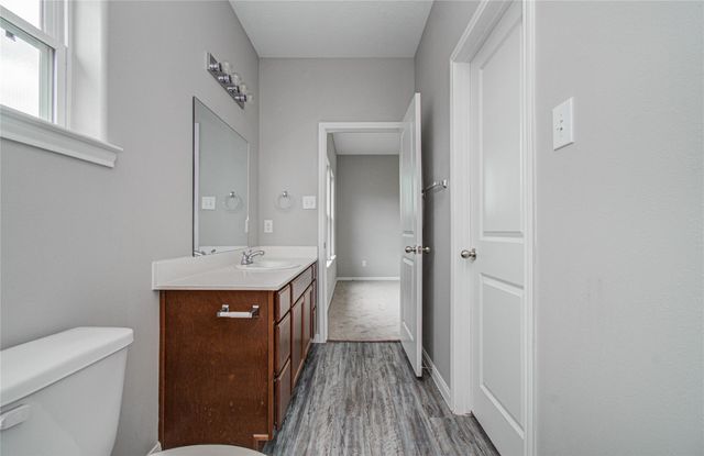 114 Road 51024, Cleveland, TX 77327