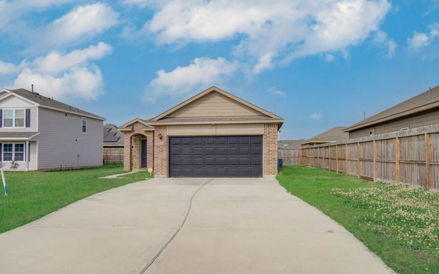 114 Road 51024, Cleveland, TX 77327
