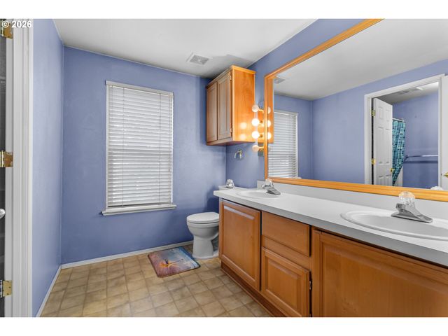 658 S 57TH St 14, Springfield, OR 97478