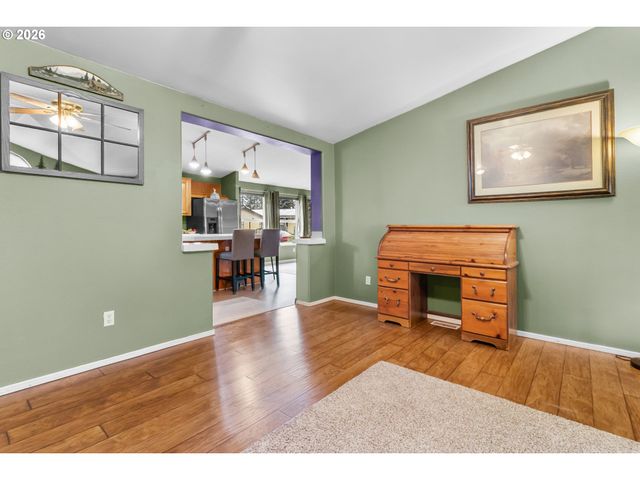 658 S 57TH St 14, Springfield, OR 97478