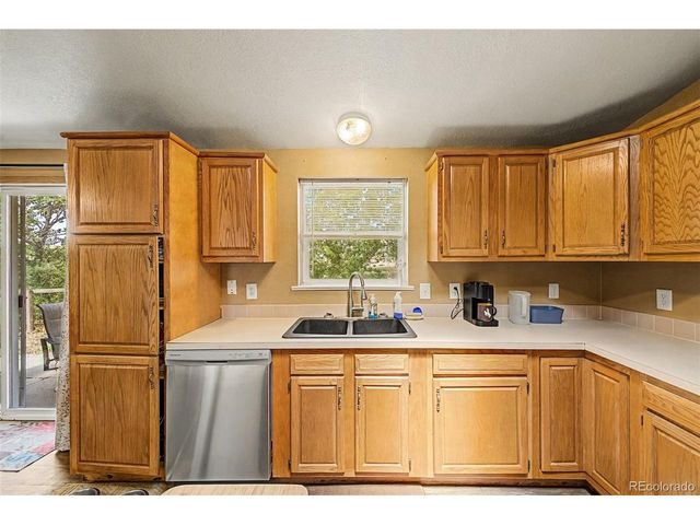 840 Bunyan Ave, Berthoud, CO 80513
