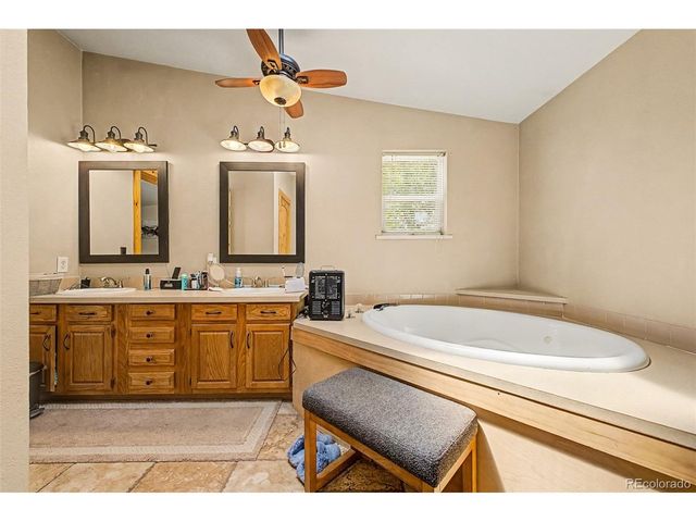 840 Bunyan Ave, Berthoud, CO 80513