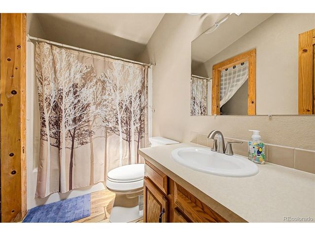 840 Bunyan Ave, Berthoud, CO 80513