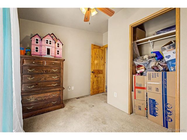 840 Bunyan Ave, Berthoud, CO 80513