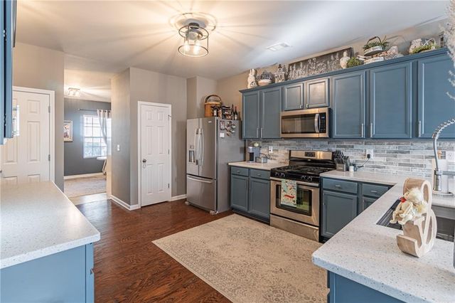 6821 Pierless Avenue, Sugar Hill, GA 30518