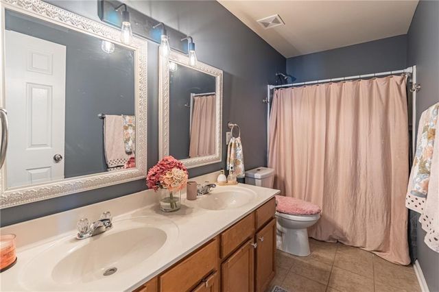 6821 Pierless Avenue, Sugar Hill, GA 30518