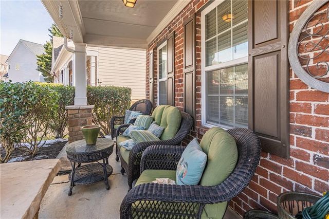 6821 Pierless Avenue, Sugar Hill, GA 30518