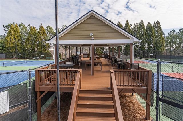 6821 Pierless Avenue, Sugar Hill, GA 30518