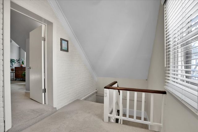 2030 W Shakespeare Avenue, Chicago, IL 60647