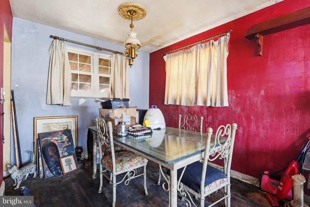 5818 33RD PL, Hyattsville, MD 20782