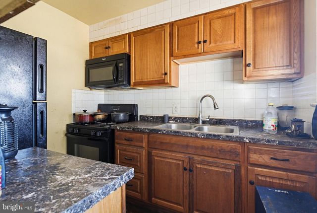 5818 33RD PL, Hyattsville, MD 20782