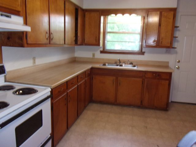 116 Marks Cir Apt A, Lebanon, TN 37087