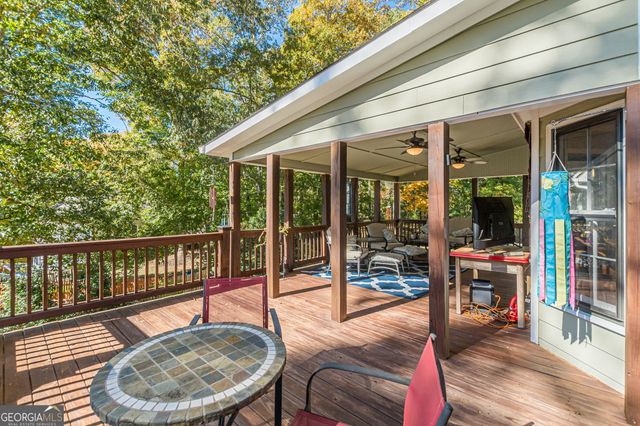 1817 Penrose Court, Powder Springs, GA 30127