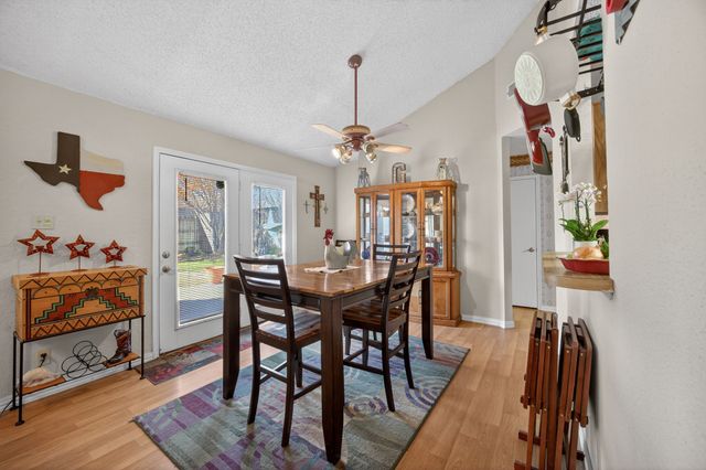 2411 Amber Hill Lane, Euless, TX 76039