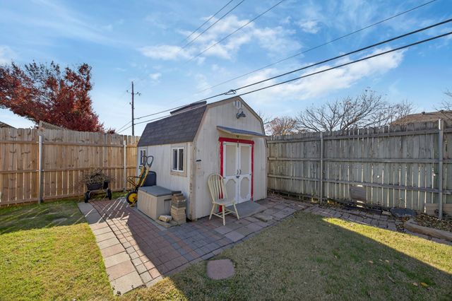 2411 Amber Hill Lane, Euless, TX 76039