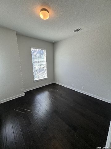 7914 Roanoke Run Unit 27, San Antonio, TX 78240