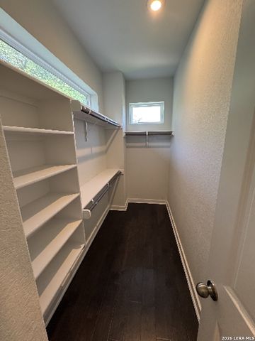 7914 Roanoke Run Unit 27, San Antonio, TX 78240