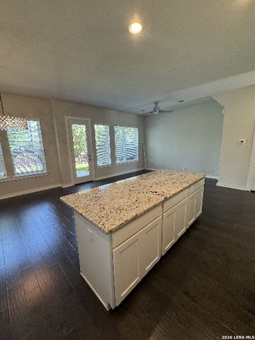 7914 Roanoke Run Unit 27, San Antonio, TX 78240