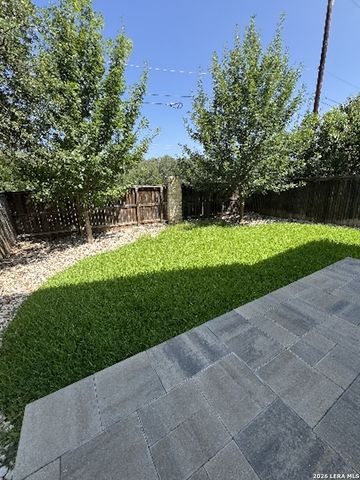 7914 Roanoke Run Unit 27, San Antonio, TX 78240