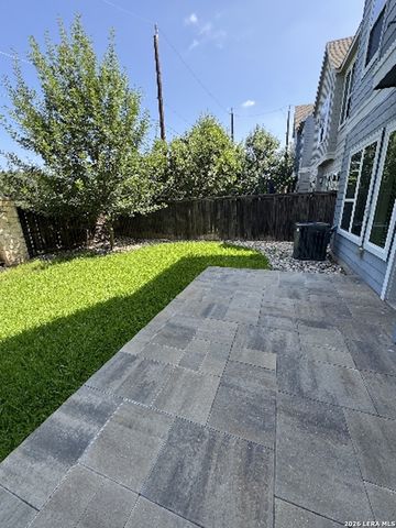 7914 Roanoke Run Unit 27, San Antonio, TX 78240