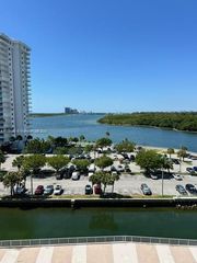 400 S Kings Point Dr 806, Sunny Isles Beach, FL 33160