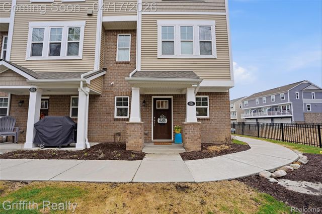 614 Anne Avenue, Brighton, MI 48116
