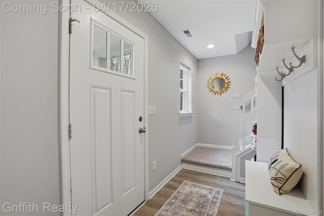 614 Anne Avenue, Brighton, MI 48116