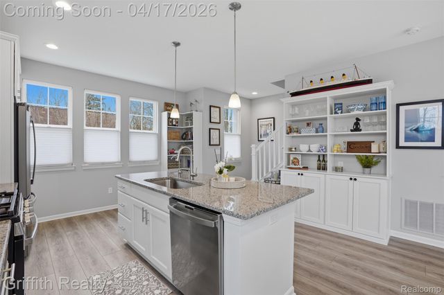 614 Anne Avenue, Brighton, MI 48116