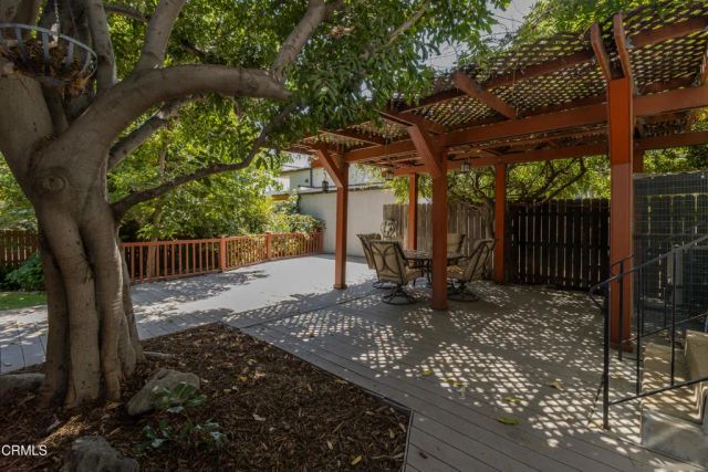 2058 Stratford Avenue, South Pasadena, CA 91030