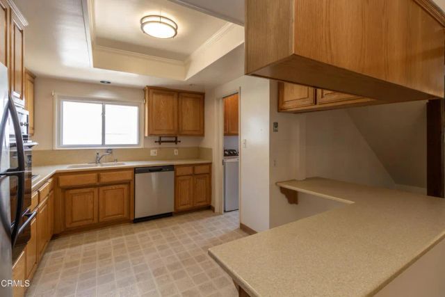 2058 Stratford Avenue, South Pasadena, CA 91030