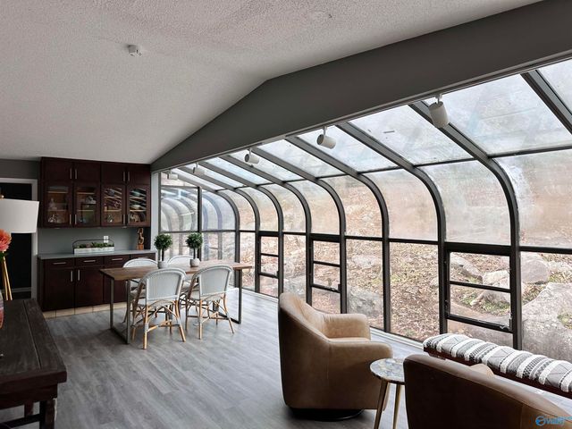 701 Fagan Springs Drive SE, Huntsville, AL 35801