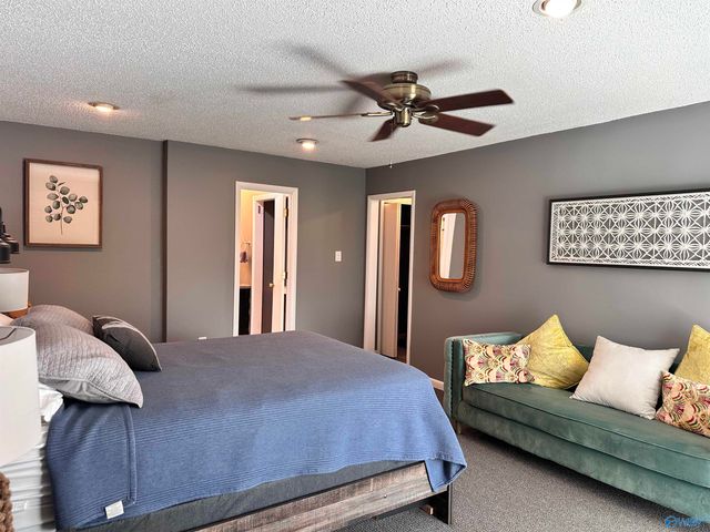 701 Fagan Springs Drive SE, Huntsville, AL 35801