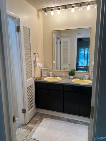 701 Fagan Springs Drive SE, Huntsville, AL 35801