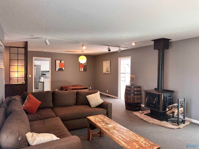 701 Fagan Springs Drive SE, Huntsville, AL 35801